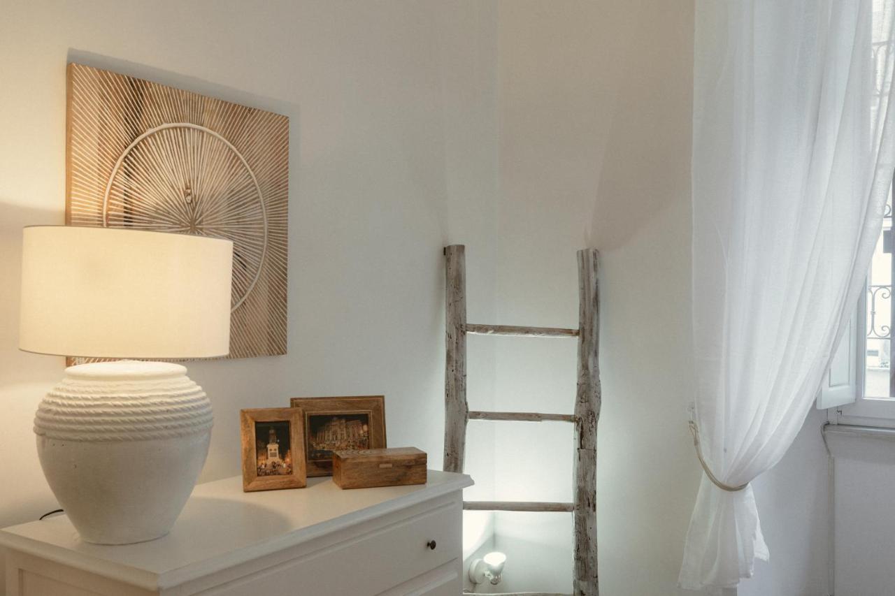 Ferienwohnung Charme Luxury Flat Campo Dei Fiori Rom Exterior foto